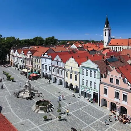čtyřlístek U Lázní Aurora